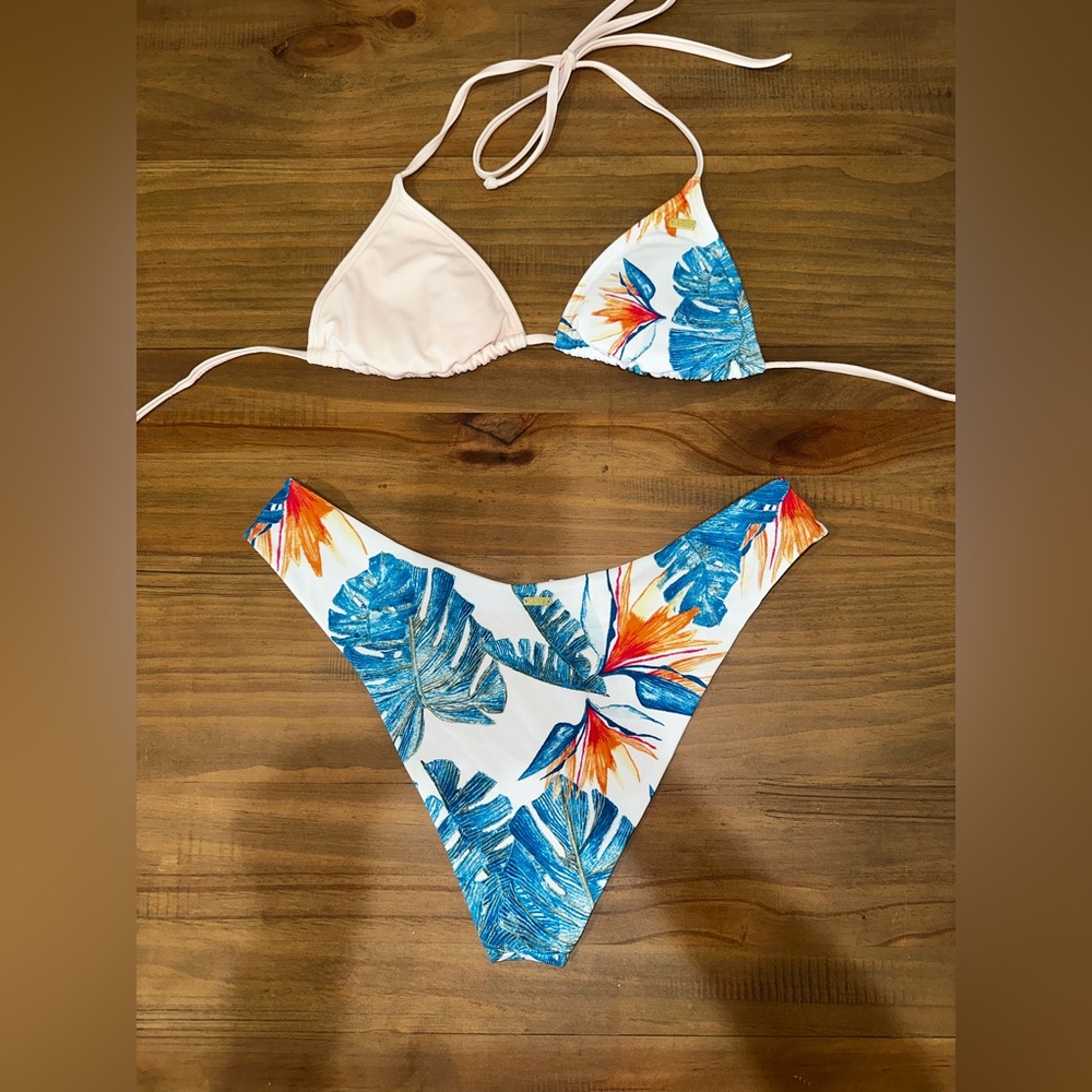 Roxy Bikini